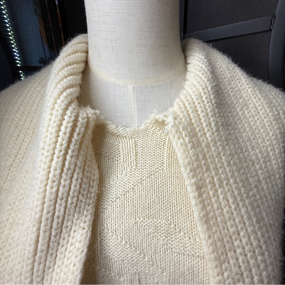 Vintage 1960s 1970s Wintuk Knit Sweater Poncho Cape w Scarf Collar Cream OSFM? - Picture 10 of 17
